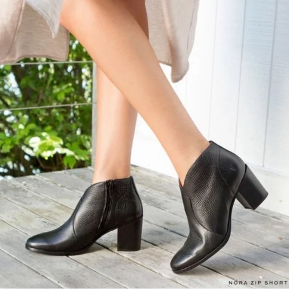 Frye Nora short ankle zip bootie metallic silver black gray - Picture 14 of 15